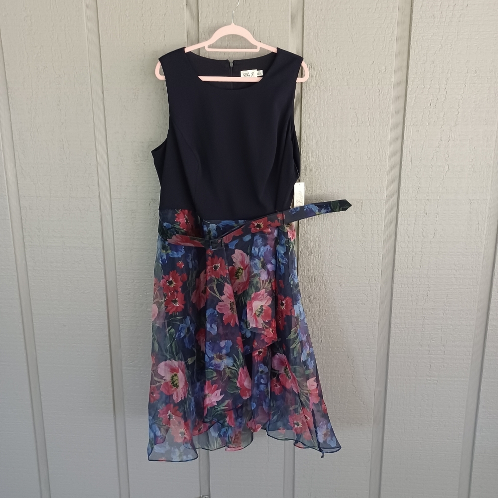 Eliza J Floral Organza Dress Plus Size 22W Women Feminine Sleeve Belted